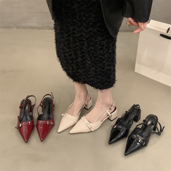 French retro silver women's block-heeled shoes, 2023 spring/autumn square-toed shallow-cut Mary Janes with buckles.