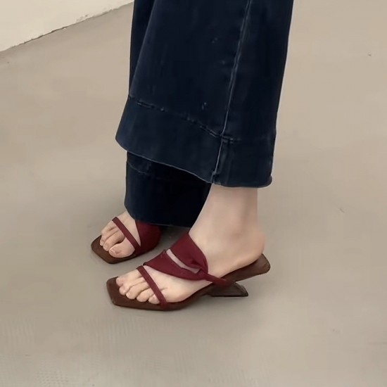 French apricot pointed high heels, closed-toe sandals, fairy-like, 2025 Spring/Summer elegant, ladylike black slippers.