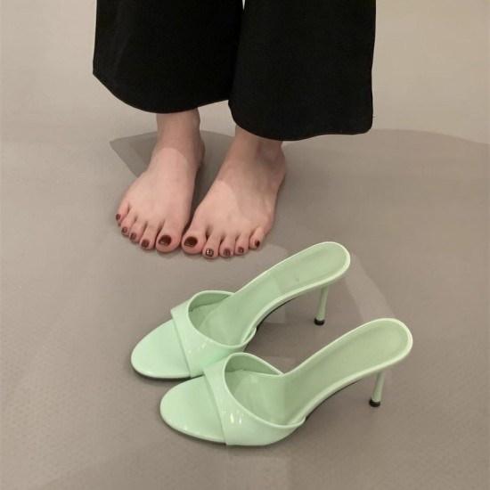 High heels: New summer 25 styles, pointed toe, open-toe, stiletto, single-strap slippers for outdoor wear, fashionable and versatile, whitening red sandals