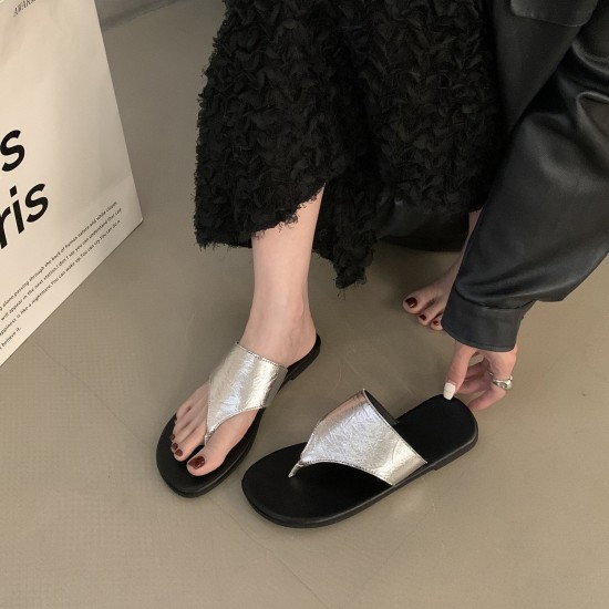 Closed-toe half-slippers for women, summer outdoor wear, new 2025 style, retro French mules, luxury, soft-soled sheepskin slip-ons