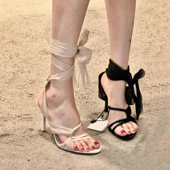 Versatile short-tube, stacked boots, stiletto high-heeled western cowboy boots, women's apricot-colored slimming mid-calf boots.