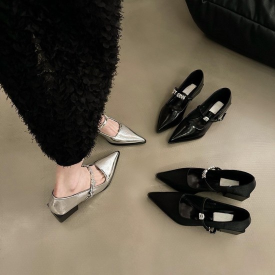 New Chinese-style, skirt-matching, closed-toed, half-slipper, fairy shoes for outdoor wear, 2024 summer low-heeled Mary Jane sandals.