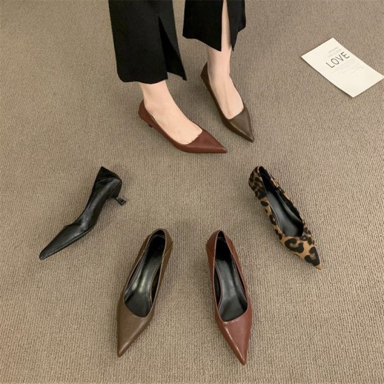 2024 autumn and winter new pointed-toe pumps, fashionable and versatile leopard print, elegant low-heeled kitten heels for commuting