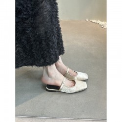 Green wonderland! Satin pointed-toe bow high heels for women, spring shallow-cut sandals.